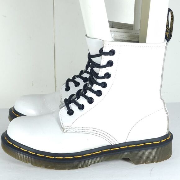 Dr. Martens Women's Pascal 1460 US6 White Leather Lace Up Ankle Combat Boots - Picture 2 of 15